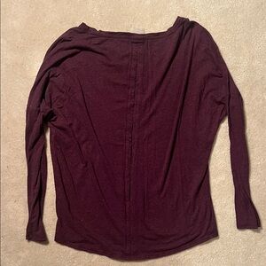 Calls by Carrie Underwood Women's Burgundy Long Sleeve Top